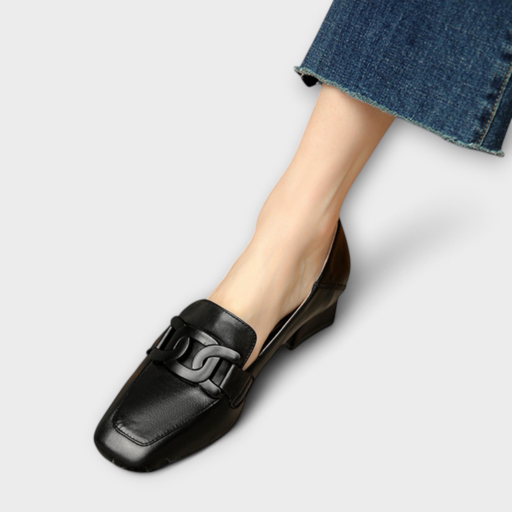 Alenka – Elegantna Papuča od Mekanog Pamuka
