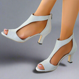Simona – Elegancija u udobnim sandalama s potpeticom
