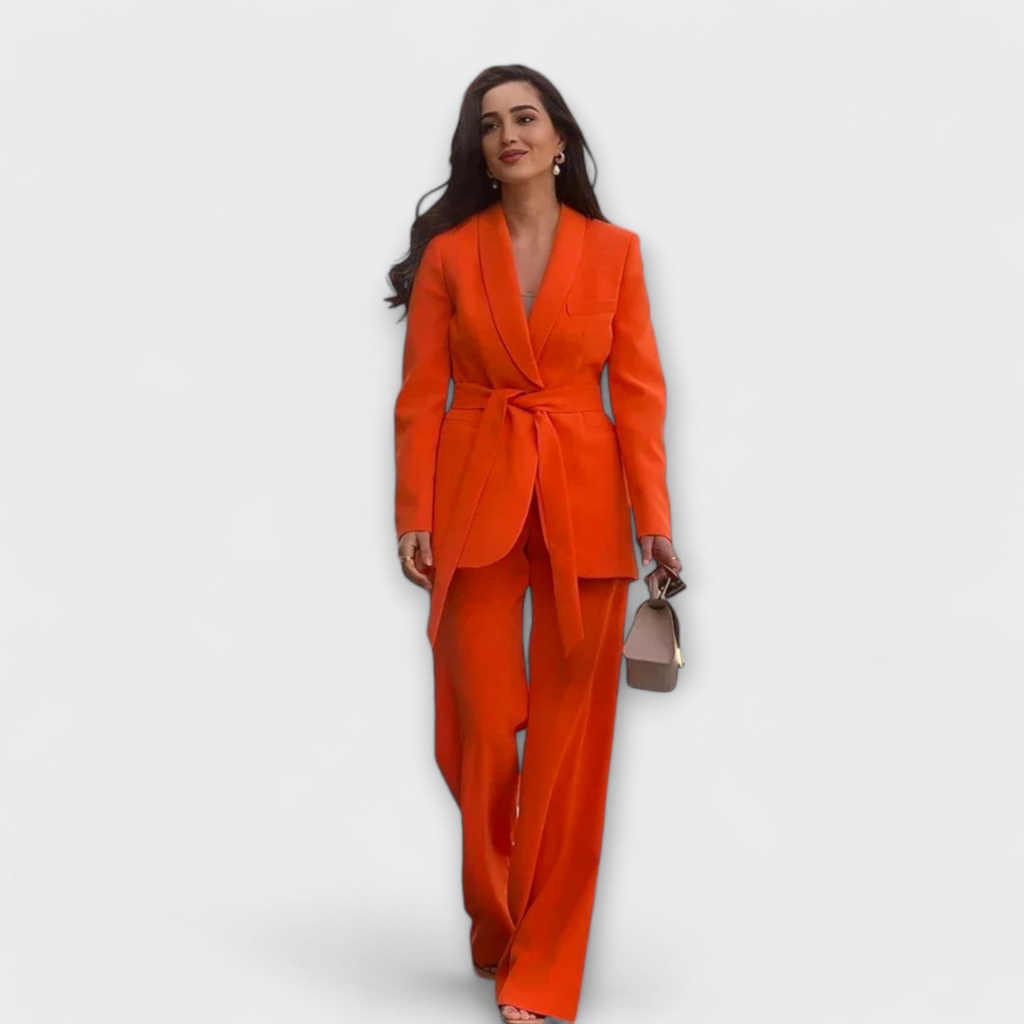 Bojana – Elegantan Set od 2 Dijela s Čipkom