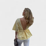 Alja – Elegantna blusa od svile s čipkastim detaljima