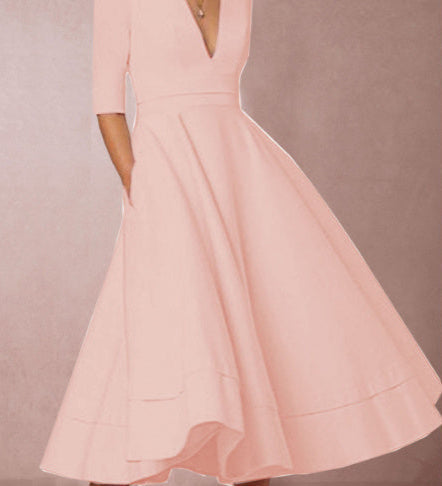 Petra – Elegantan midi haljina od svile s čipkastim detaljima