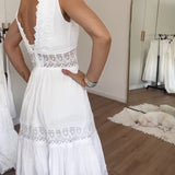Petra – Elegantan čipkasti midi haljina s V-izrezom