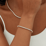 Dora – Elegantna Rivière narukvica od svile