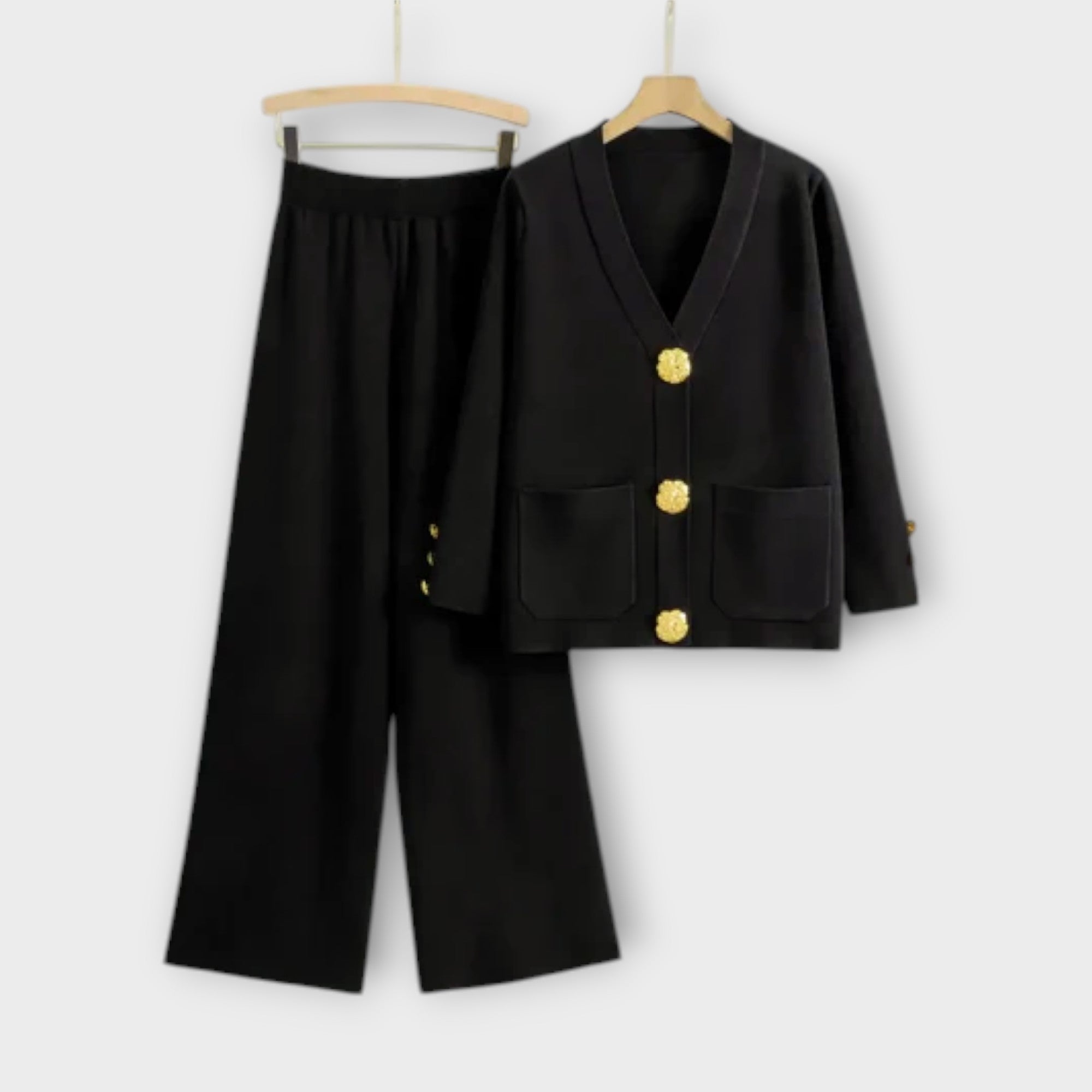 Lucija – Elegantni set od svile s lepršavim siluetom
