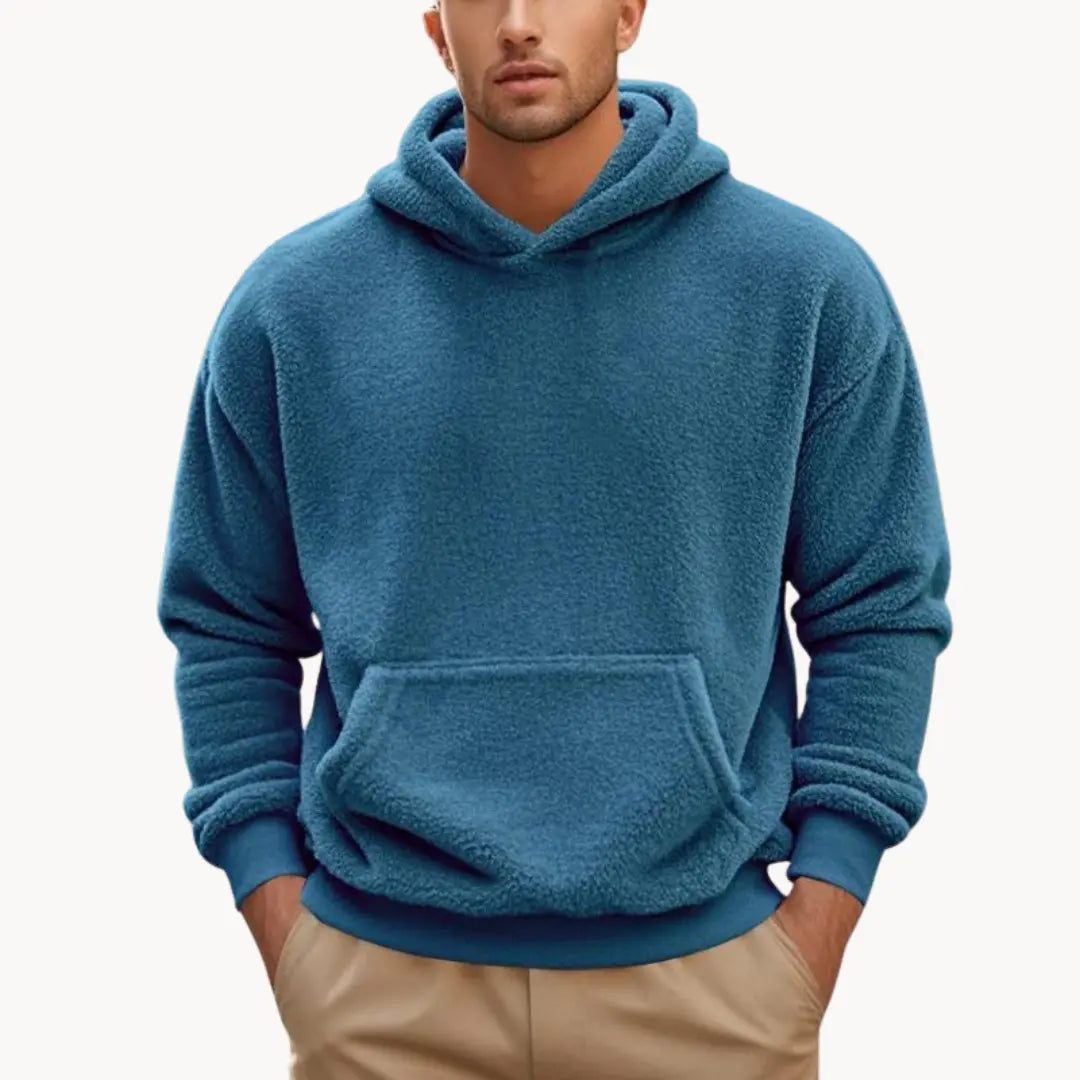 Matej – Elegantan Fleece Hoodie s Kapuljačom