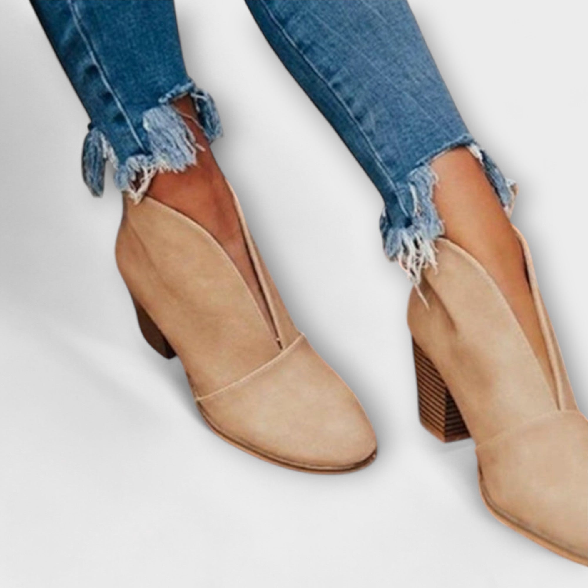 Klara – Elegantni botini od svile s minimalističkim dizajnom