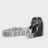 Hana – Elegantna mini torba od svile