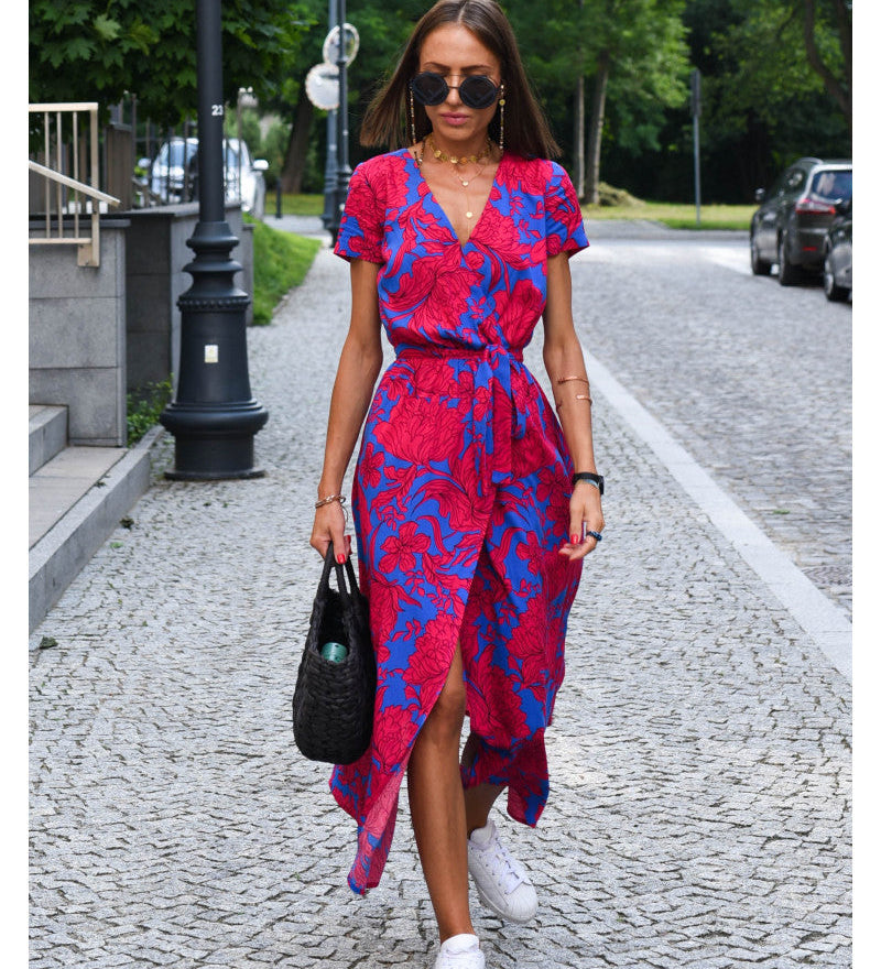 Petra – Elegantan Cvjetni Midi Haljina od Svile