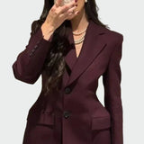 Gaja – Elegantni blazer s impresivnom siluetom