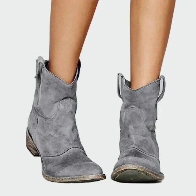 Klara – Elegantan retro cowboy stil gležnjača