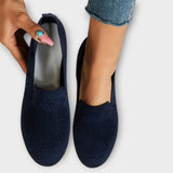 Alenka – Elegantan satenski loafer s multidimenzionalnim detaljima