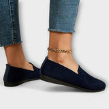 Alenka – Elegantan satenski loafer s multidimenzionalnim detaljima