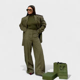 Bojana – Elegantan Set s Lepršavim Siluetama od Svile