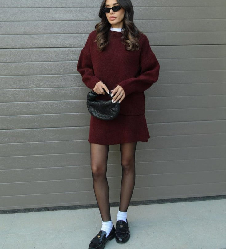 Nika – Elegantni set od pletenine za jesen