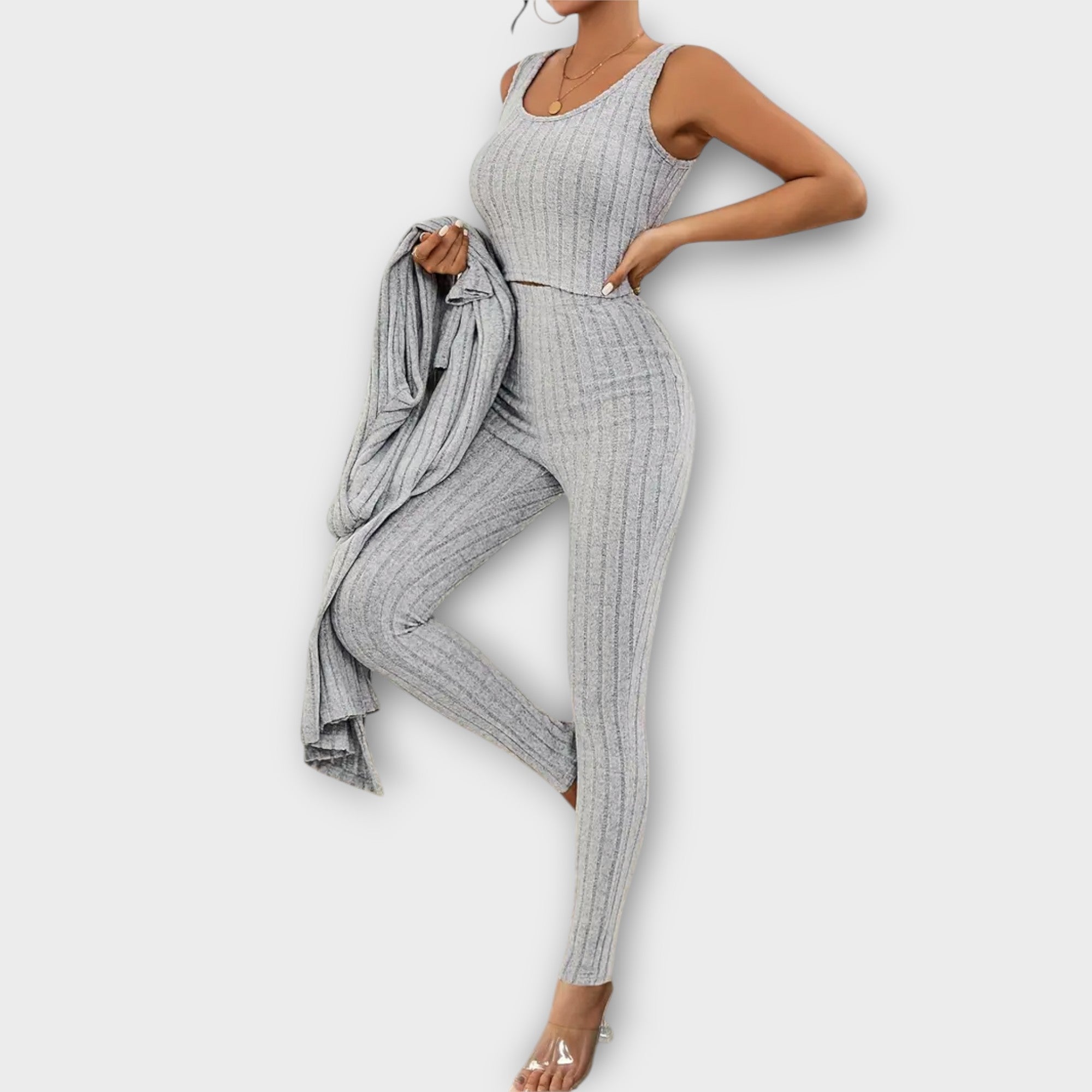 Lucija – Elegantan set od tri komada od svile