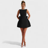 Lara – Elegantan mini haljina s biserima od svile