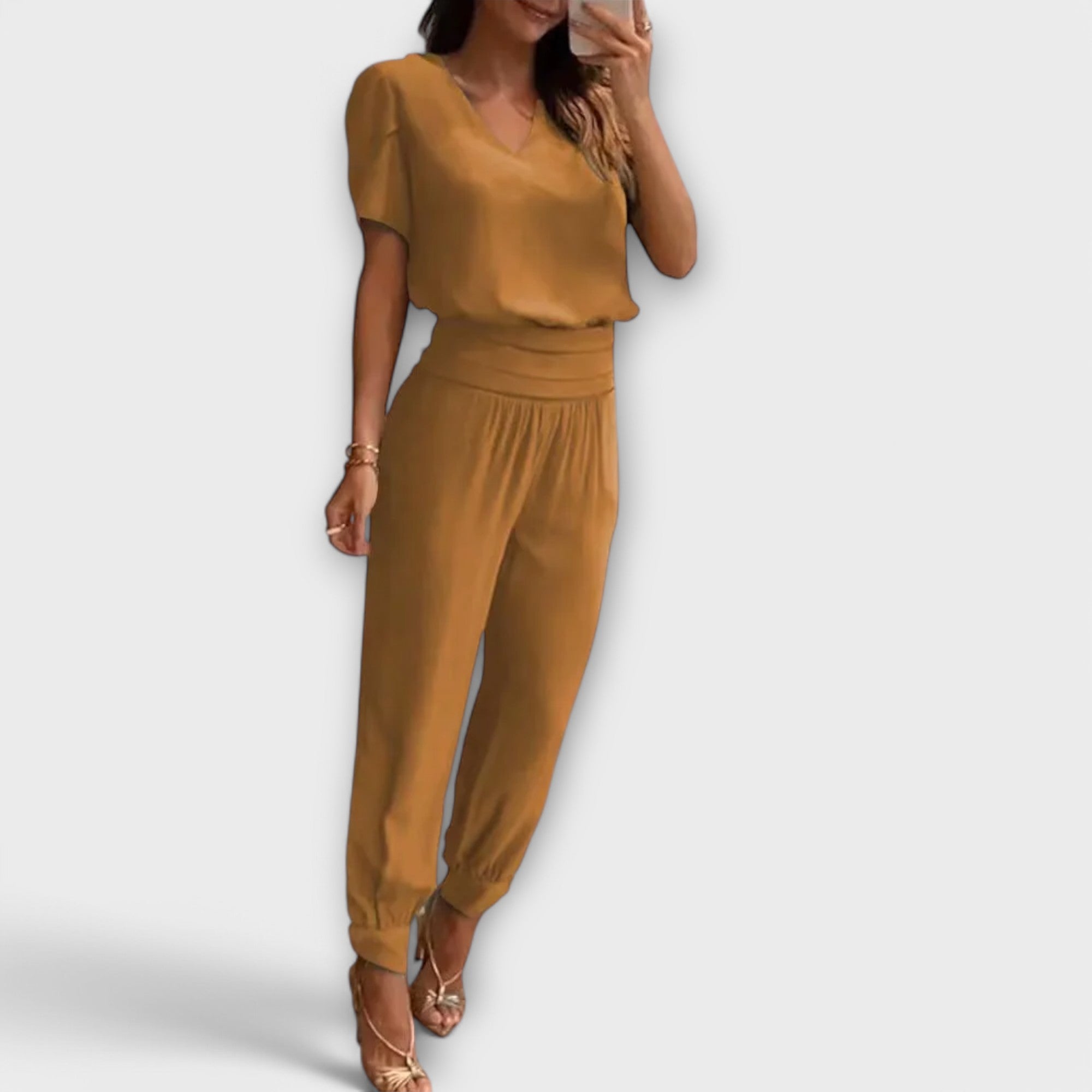 Bojana – Elegantni komplet od svile s lepršavim hlačama