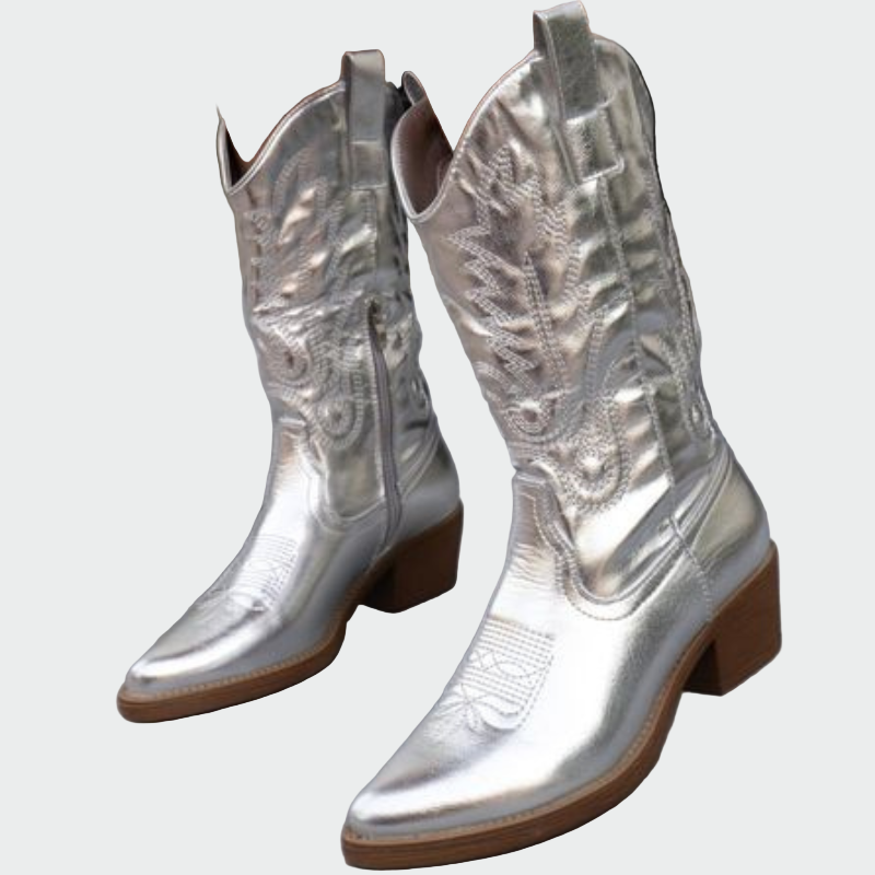 Klara – Elegancija metalnih cowboy čizama za odvažne žene