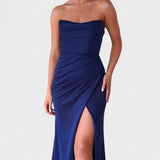 Maja – Elegantan Midi Haljina od Svile s Čipkom