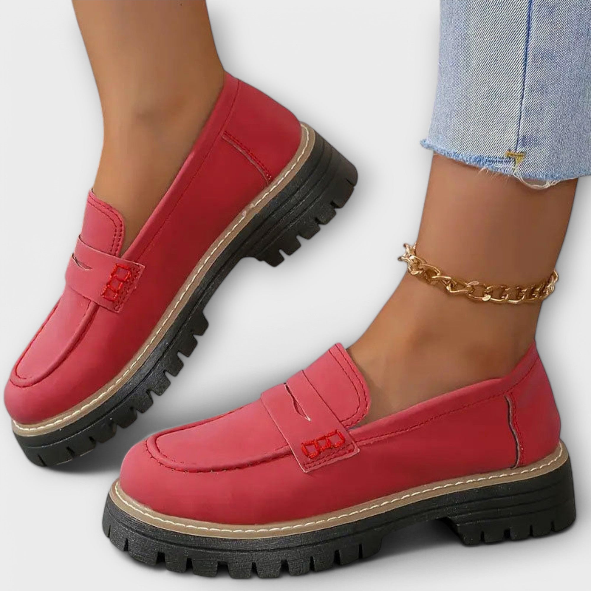 Alenka – Elegantni laneni loaferi s minimalističkim dizajnom