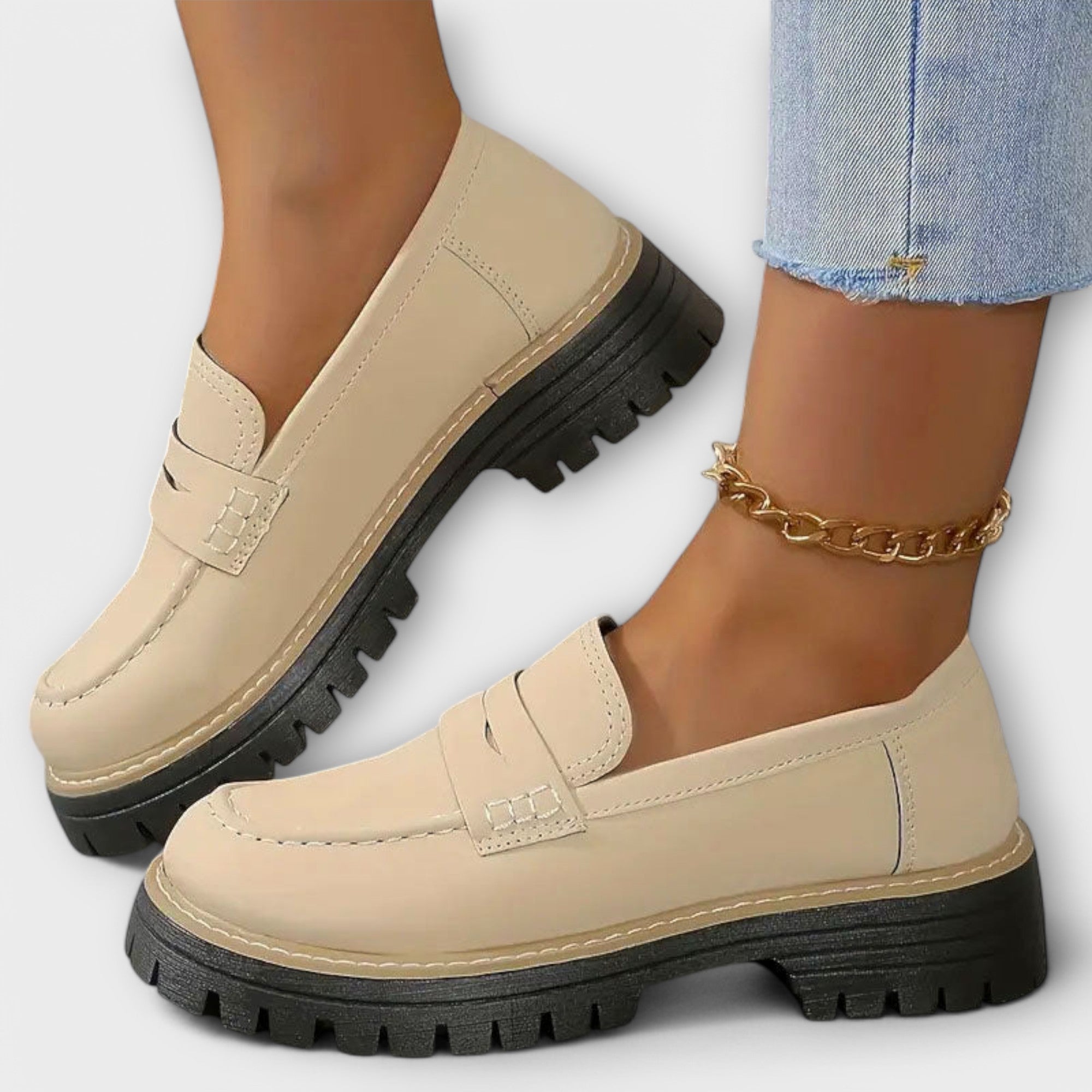 Alenka – Elegantni laneni loaferi s minimalističkim dizajnom