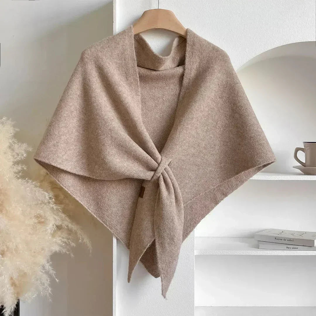 Jana – Elegantna Jesenska Kapa od Lanu